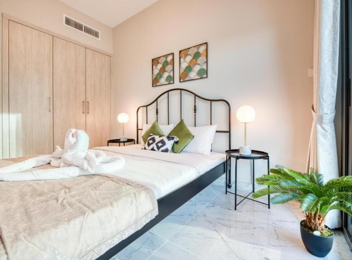 Elite Lux Holiday Homes - Cozy & Stylish 1 Bedroom With Huge Pools & World Class Gym Dubai Exteriör bild
