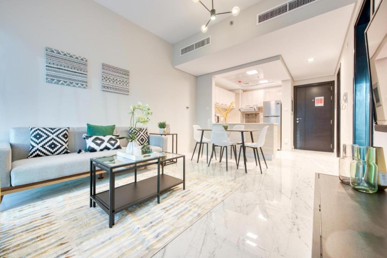 Elite Lux Holiday Homes - Cozy & Stylish 1 Bedroom With Huge Pools & World Class Gym Dubai Exteriör bild